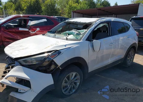 2016 Hyundai Tucson Se from USA, damaged, VIN KM8J33A44GU134118